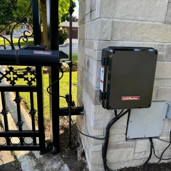LiftMaster LA500PKGUL Gate Opener Installation in Oakville ON
